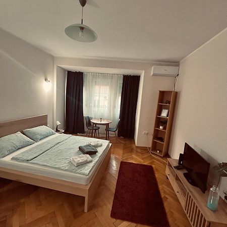 Apartman Lena Belgrad Dış mekan fotoğraf